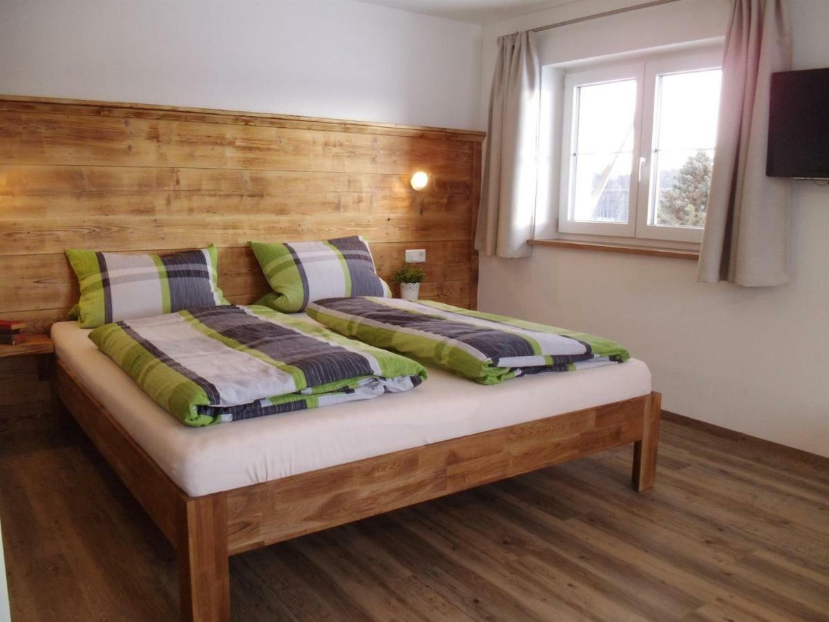 Rosenhof Bed & Breakfast อิสนี อิม อัลล์กอย ภายนอก รูปภาพ