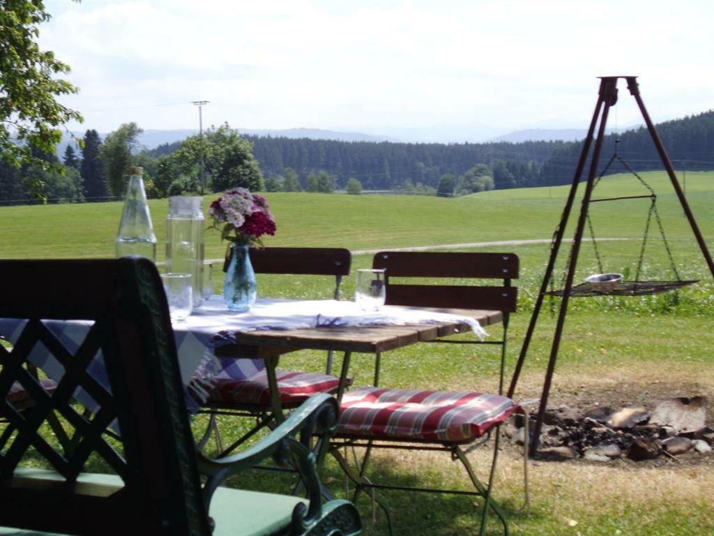 Rosenhof Bed & Breakfast อิสนี อิม อัลล์กอย ภายนอก รูปภาพ